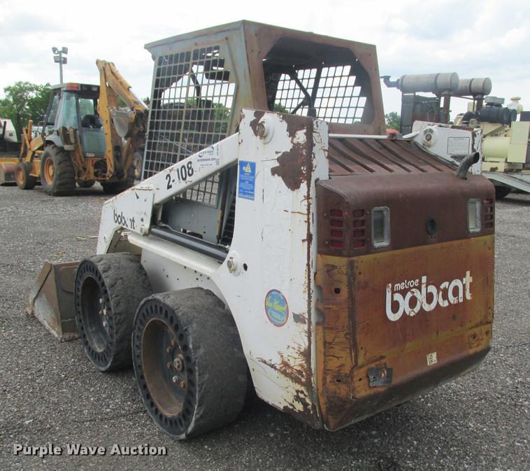 image for item DE3672 Bobcat 751 skid steer
