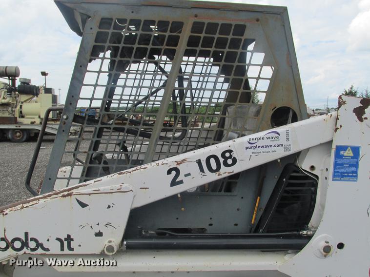 image for item DE3672 Bobcat 751 skid steer