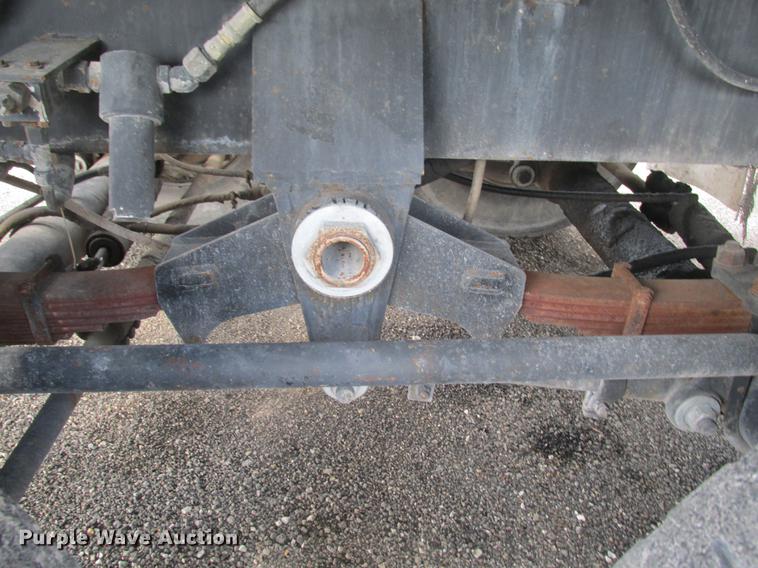 image for item DE3677 P & H T600XL truck crane