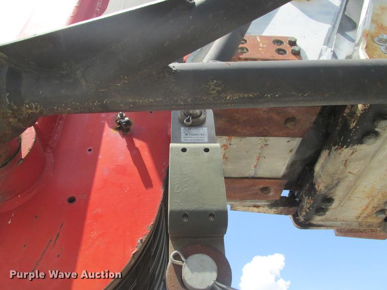 image for item DE3677 P & H T600XL truck crane