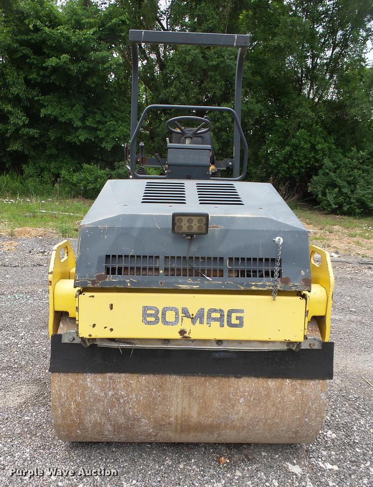 image for item DE3678 1995 Bomag BW120AD-3 double drum vibratory roller