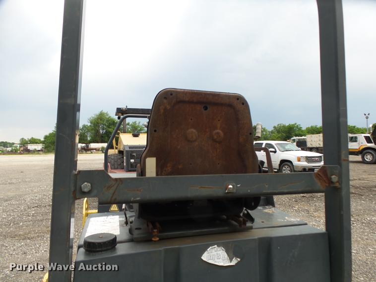 image for item DE3678 1995 Bomag BW120AD-3 double drum vibratory roller