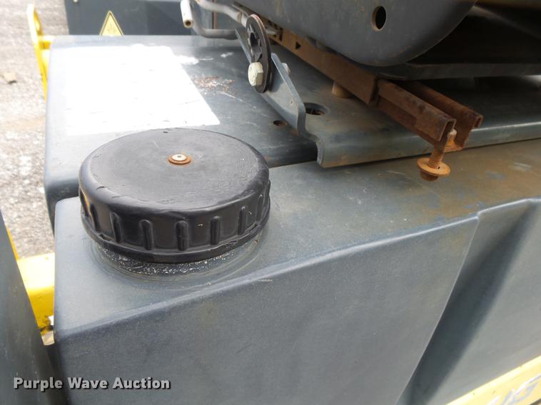 image for item DE3678 1995 Bomag BW120AD-3 double drum vibratory roller