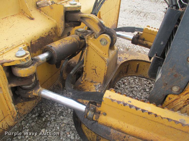 image for item DE3679 2002 John Deere 650H LGP dozer