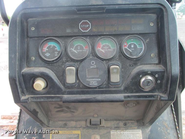 image for item DE3679 2002 John Deere 650H LGP dozer