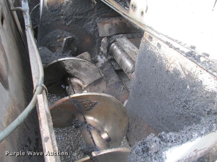 image for item DE3680 Cedarapids CR462 paver