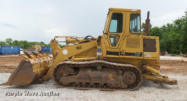 image for item DE3681 1993 Caterpillar 963 track loader