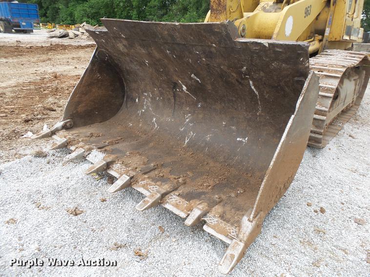 image for item DE3681 1993 Caterpillar 963 track loader