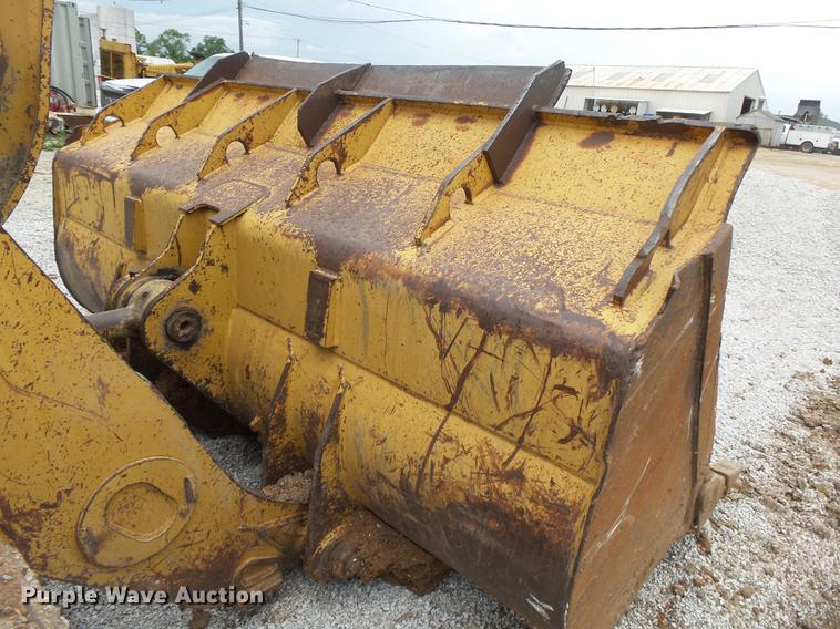 image for item DE3681 1993 Caterpillar 963 track loader