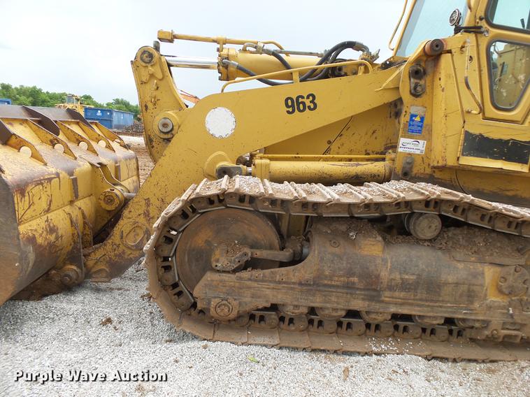 image for item DE3681 1993 Caterpillar 963 track loader