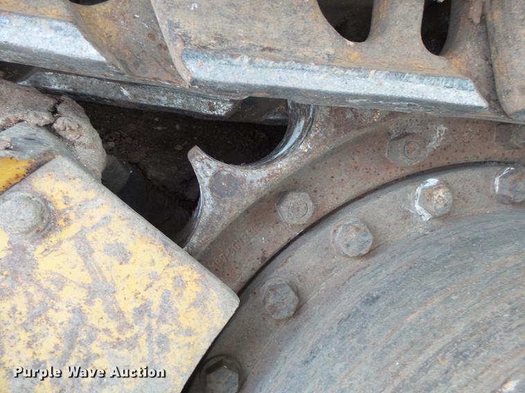 image for item DE3681 1993 Caterpillar 963 track loader