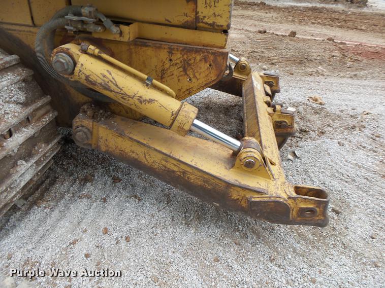image for item DE3681 1993 Caterpillar 963 track loader