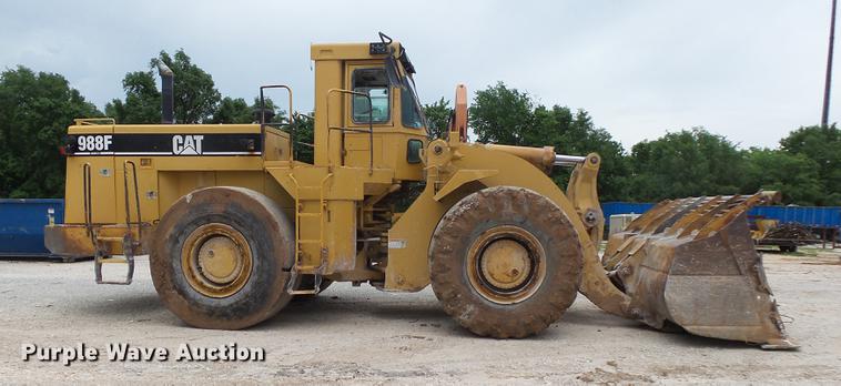 image for item DE3683 1997 Caterpillar 988F Series II wheel loader
