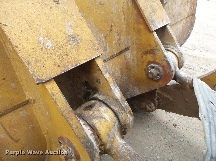 image for item DE3683 1997 Caterpillar 988F Series II wheel loader