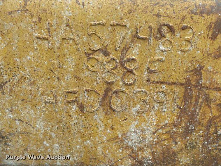 image for item DE3683 1997 Caterpillar 988F Series II wheel loader