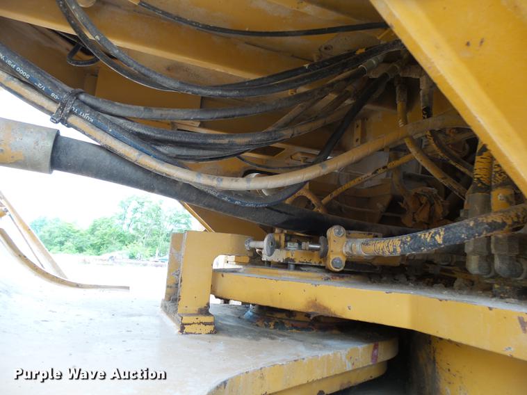 image for item DE3683 1997 Caterpillar 988F Series II wheel loader