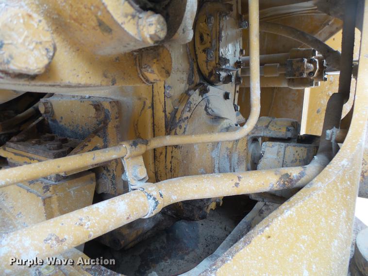 image for item DE3683 1997 Caterpillar 988F Series II wheel loader