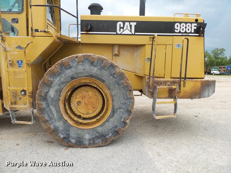 image for item DE3683 1997 Caterpillar 988F Series II wheel loader