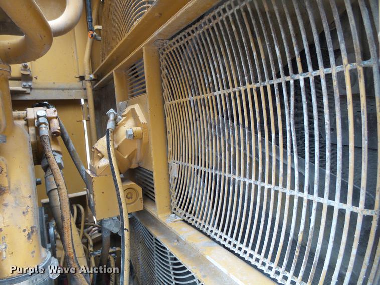 image for item DE3683 1997 Caterpillar 988F Series II wheel loader