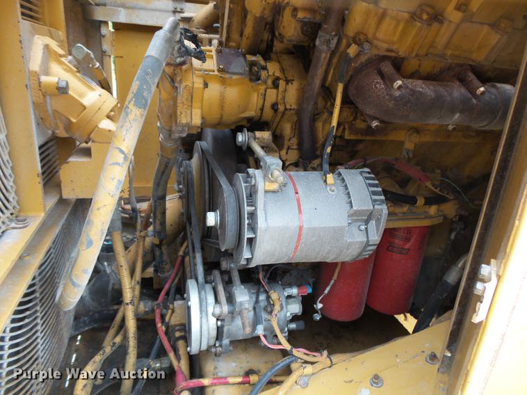 image for item DE3683 1997 Caterpillar 988F Series II wheel loader