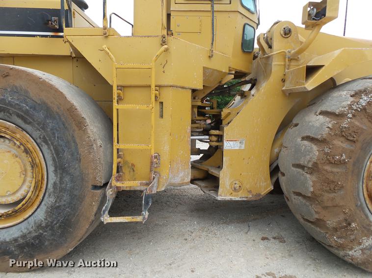 image for item DE3683 1997 Caterpillar 988F Series II wheel loader