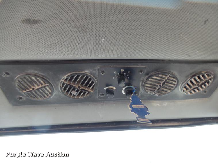 image for item DE3683 1997 Caterpillar 988F Series II wheel loader