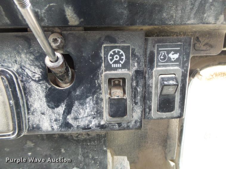 image for item DE3683 1997 Caterpillar 988F Series II wheel loader