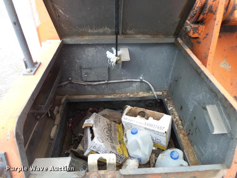 image for item DE3684 2000 Hitachi EX330LC excavator