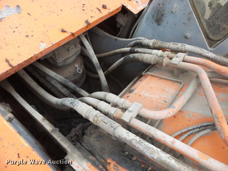 image for item DE3684 2000 Hitachi EX330LC excavator