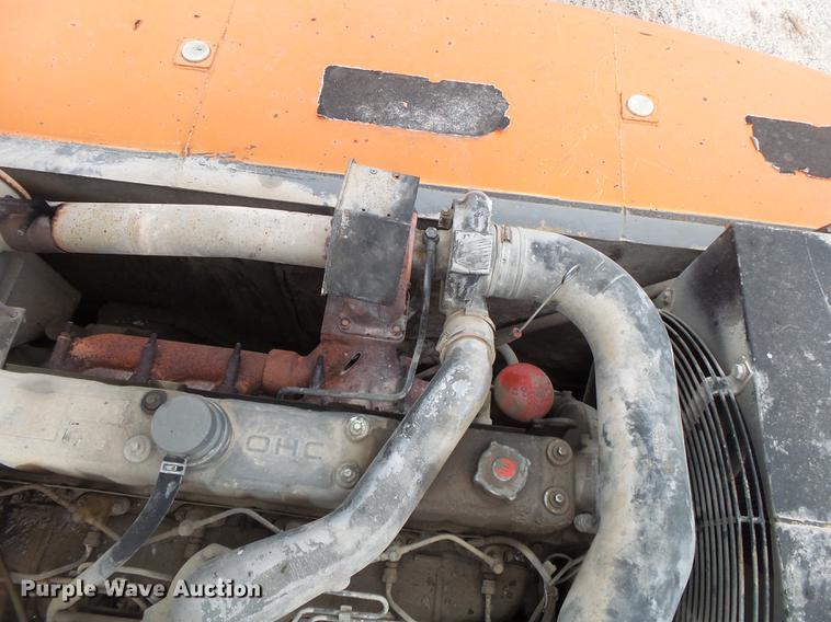 image for item DE3684 2000 Hitachi EX330LC excavator