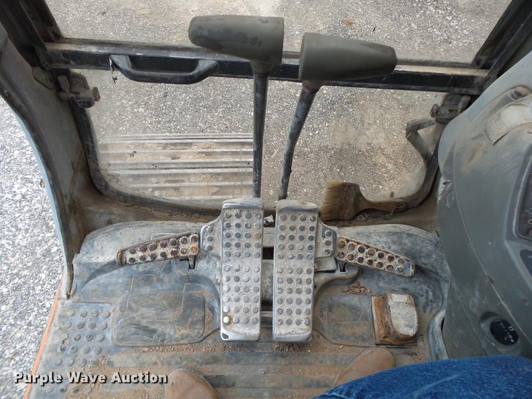 image for item DE3684 2000 Hitachi EX330LC excavator