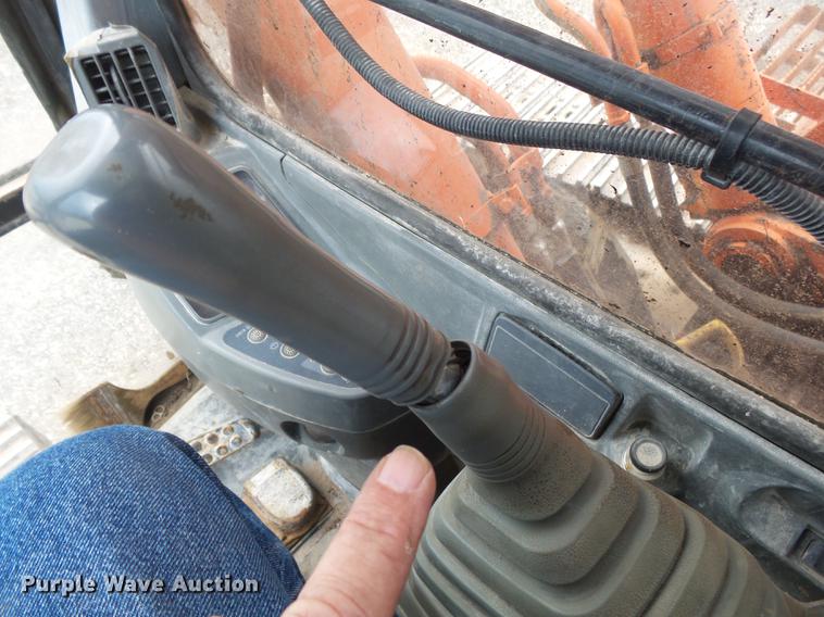 image for item DE3684 2000 Hitachi EX330LC excavator