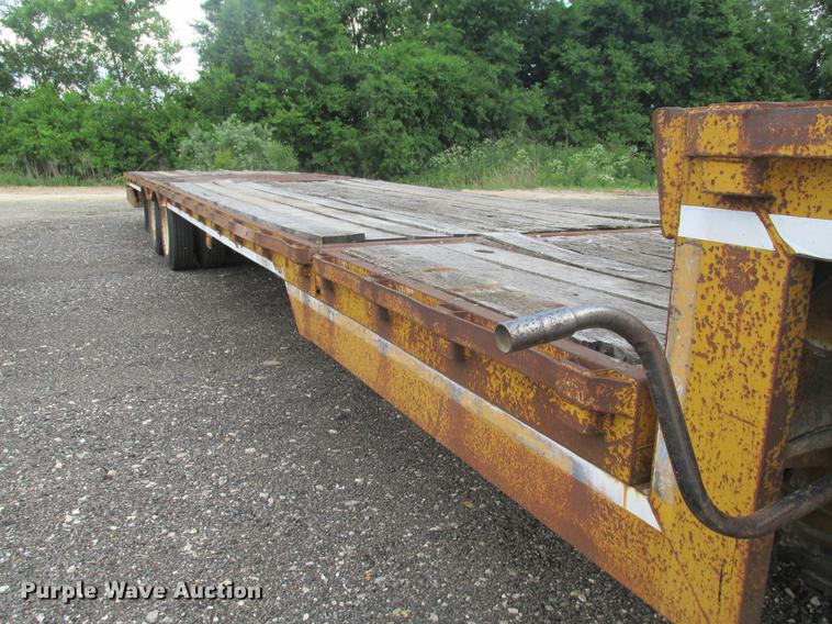 image for item DE3685 1997 Ledwell HT48102 drop deck equipment trailer
