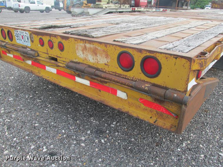 image for item DE3685 1997 Ledwell HT48102 drop deck equipment trailer