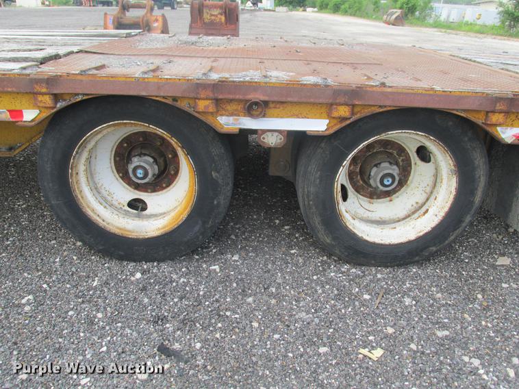 image for item DE3685 1997 Ledwell HT48102 drop deck equipment trailer