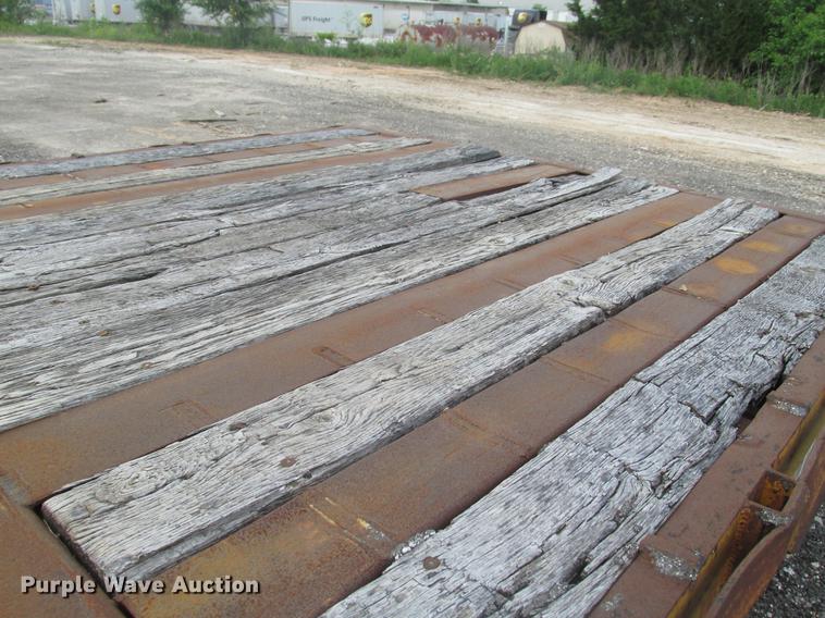 image for item DE3685 1997 Ledwell HT48102 drop deck equipment trailer