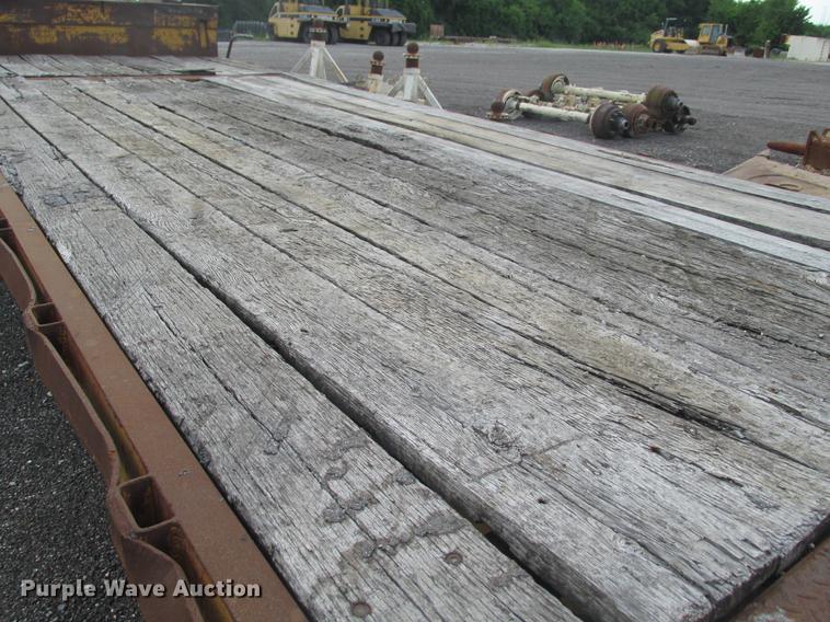 image for item DE3685 1997 Ledwell HT48102 drop deck equipment trailer