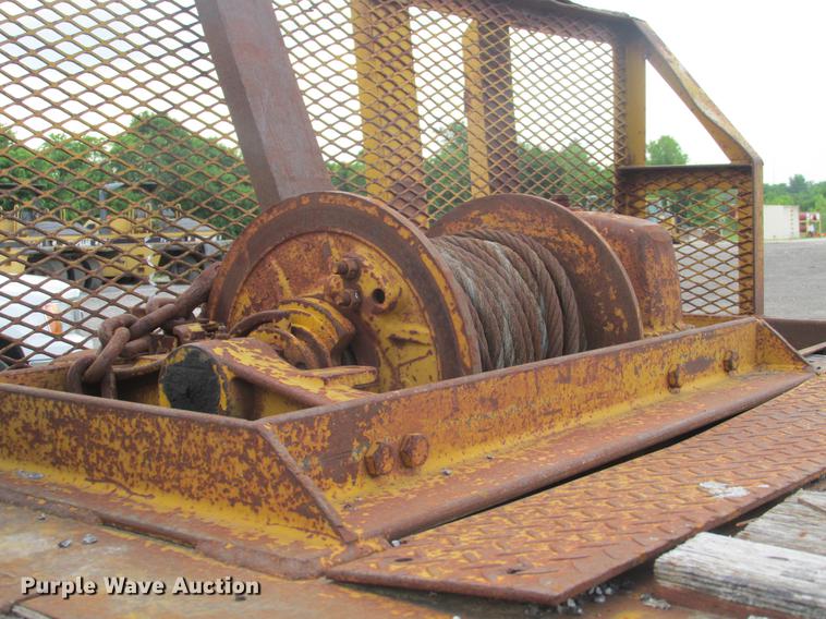 image for item DE3685 1997 Ledwell HT48102 drop deck equipment trailer