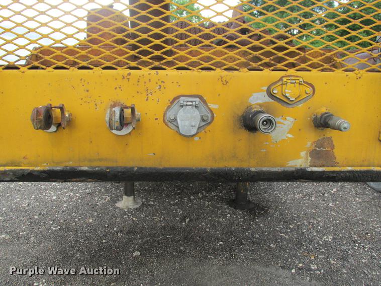 image for item DE3685 1997 Ledwell HT48102 drop deck equipment trailer