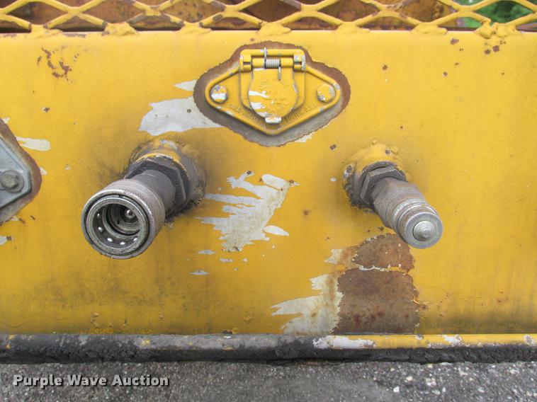 image for item DE3685 1997 Ledwell HT48102 drop deck equipment trailer