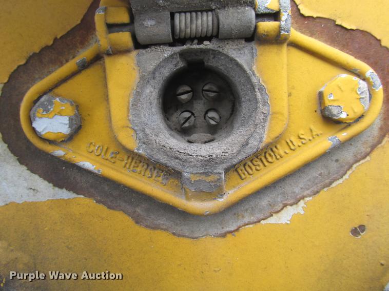 image for item DE3685 1997 Ledwell HT48102 drop deck equipment trailer