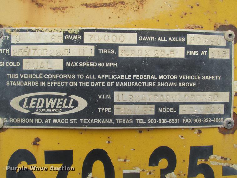 image for item DE3685 1997 Ledwell HT48102 drop deck equipment trailer