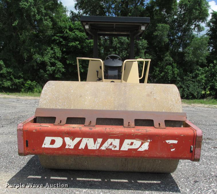 image for item DE3696 Dynapac CA260 single drum vibratory roller