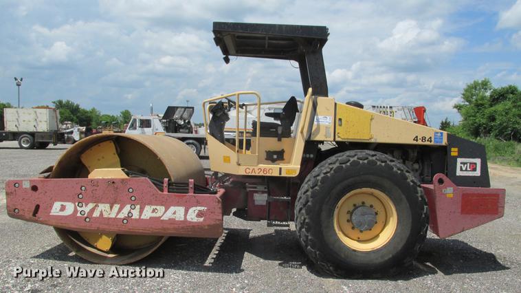image for item DE3696 Dynapac CA260 single drum vibratory roller