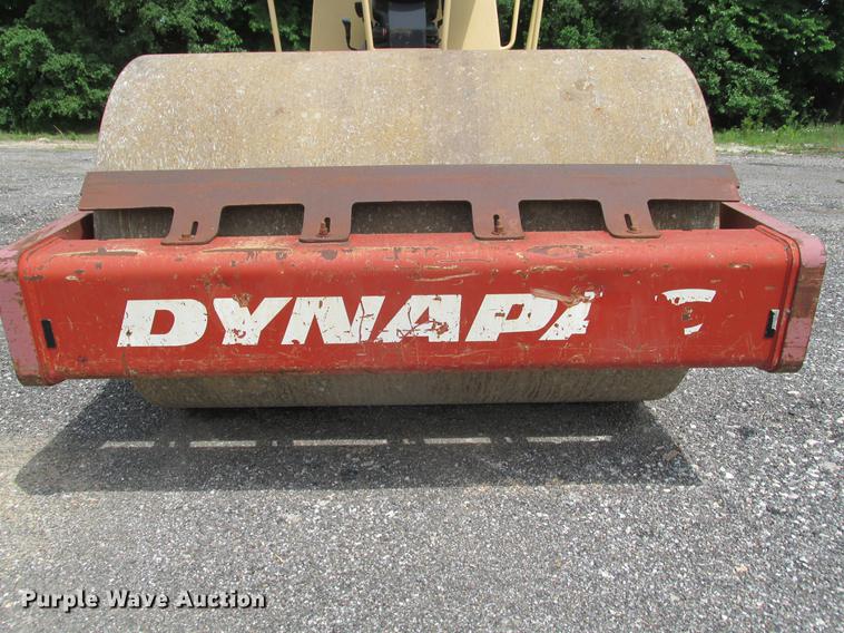 image for item DE3696 Dynapac CA260 single drum vibratory roller