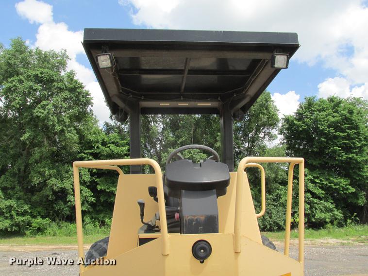 image for item DE3696 Dynapac CA260 single drum vibratory roller