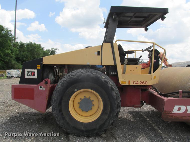 image for item DE3696 Dynapac CA260 single drum vibratory roller