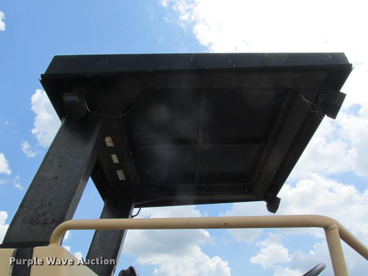 image for item DE3696 Dynapac CA260 single drum vibratory roller