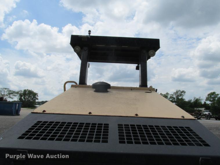 image for item DE3696 Dynapac CA260 single drum vibratory roller