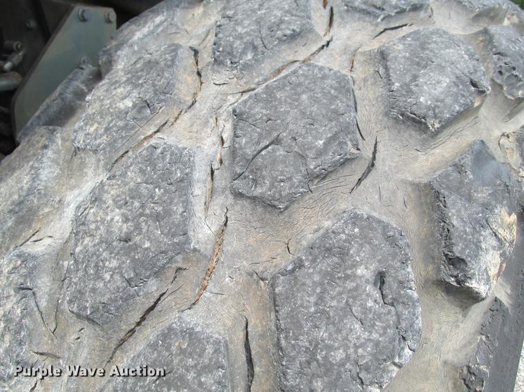 image for item DE3696 Dynapac CA260 single drum vibratory roller